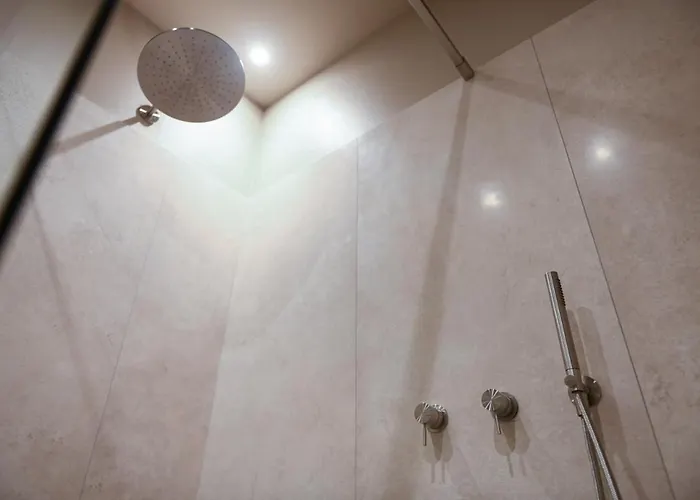 Relax Luxury Rent مودينا